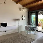 Luxury Apartment *