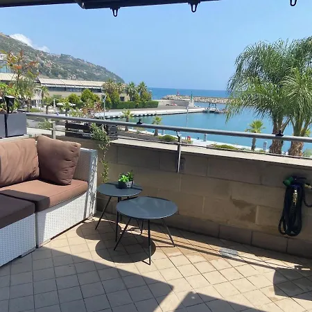 Luxury Apartament San Lorenzo al Mare